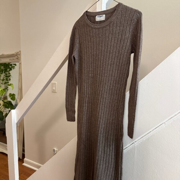 Old Navy SoSoft Midi Sweater Dress in Brown Tan - Picture 2 of 3